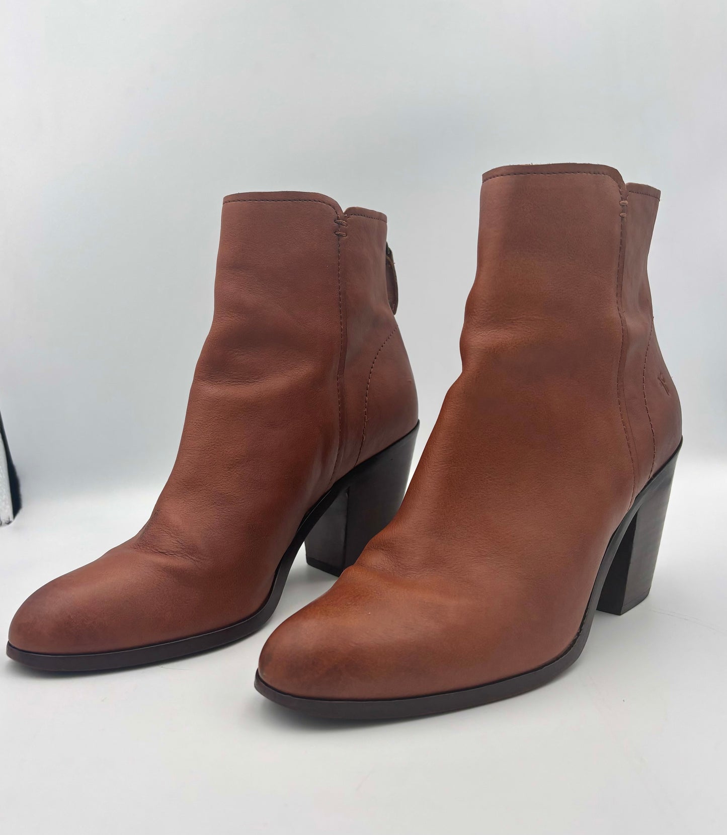 Frye Cameron Leather Ankle Boots | Tan Block Heel Booties | Women’s Size 9.5M | Classic Everyday Boot