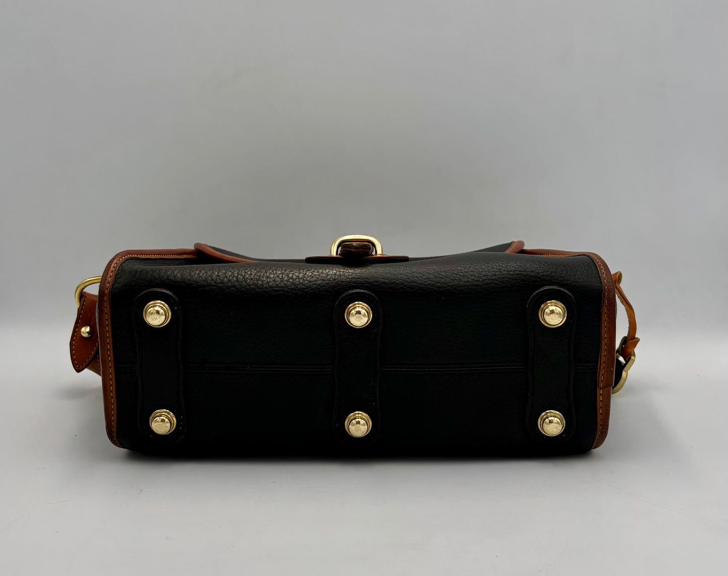 Dooney & Bourke Essex Bag | Black & Tan Leather Crossbody | 1980s Classic Vintage Purse | All Weather Leather | Everyday Bag