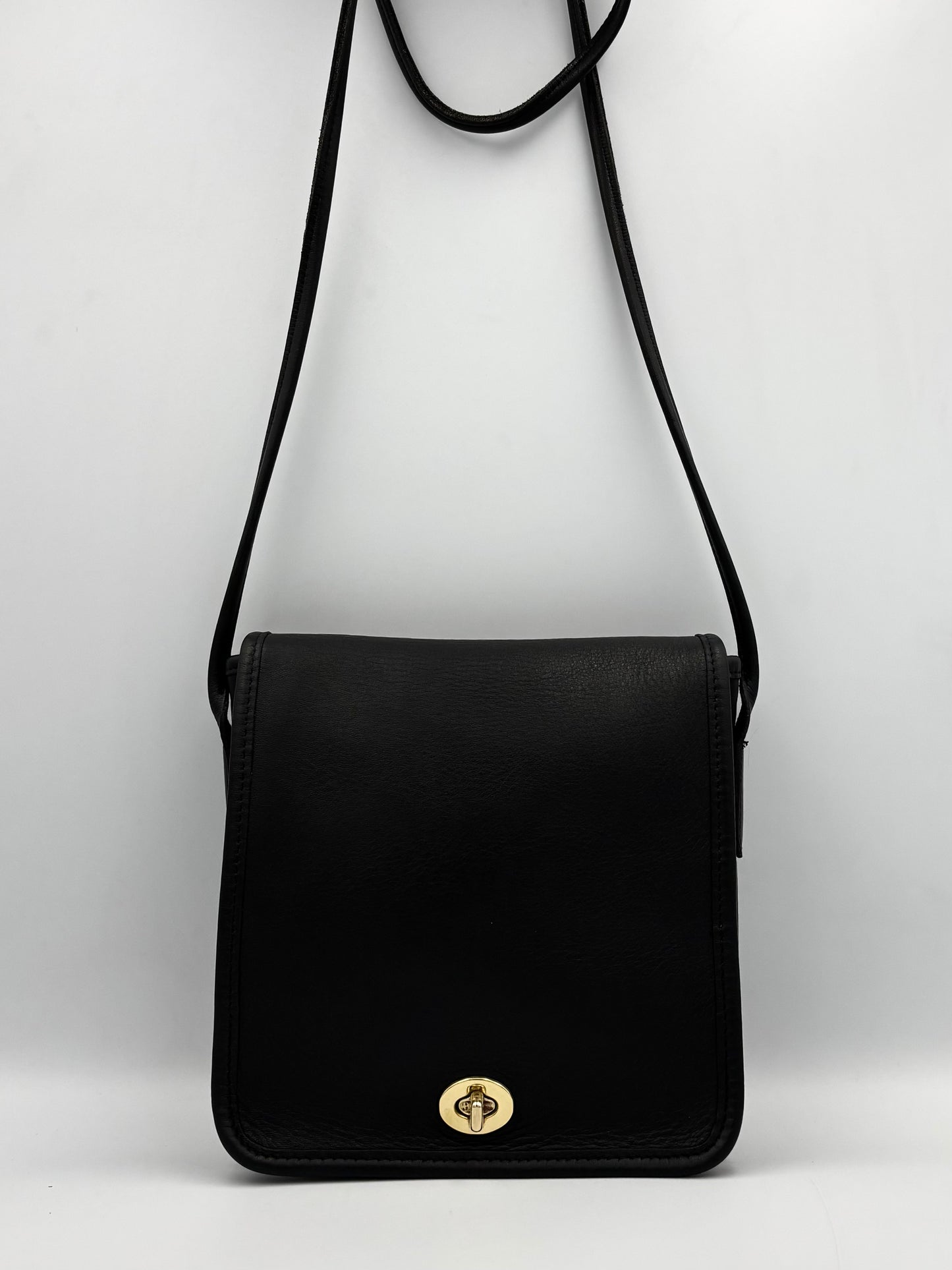 Coach 9620 Black Leather Compact Pouch | Vintage 90s Crossbody Bag | Made in USA | Minimalist Purse