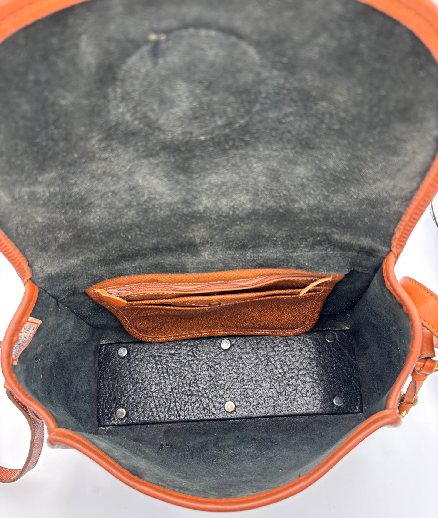 Dooney & Bourke Essex Bag | Black & Tan Leather Crossbody | 1980s Classic Vintage Purse | All Weather Leather | Everyday Bag