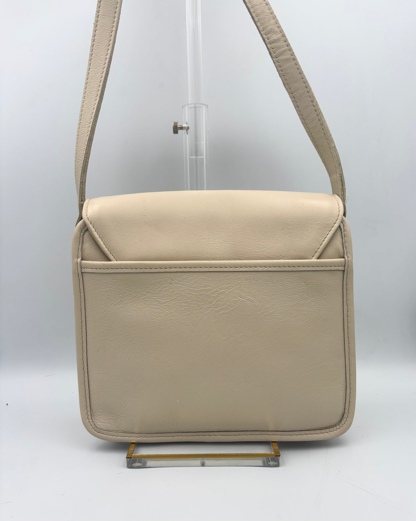 Coach Vintage Tribeca Flap Bag| 1990s Leather 9092 Cream/Bone Crossbody