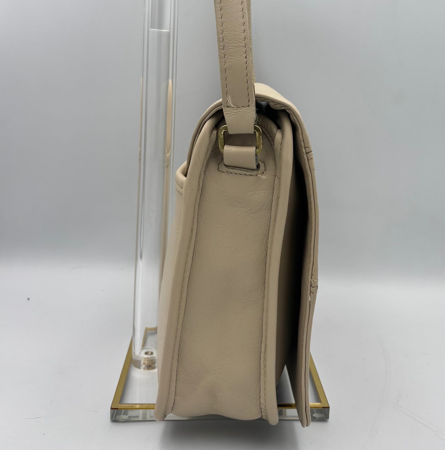 Coach Vintage Tribeca Flap Bag| 1990s Leather 9092 Cream/Bone Crossbody