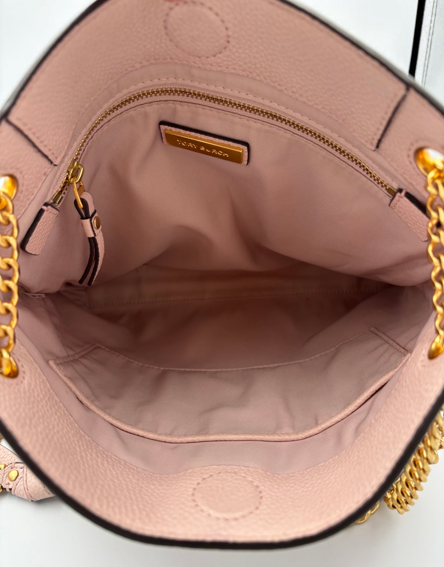 Tory Burch Everly Swingpack | Blush Pink Pebbled Leather | Gold Chain | Authentic Crossbody Bag