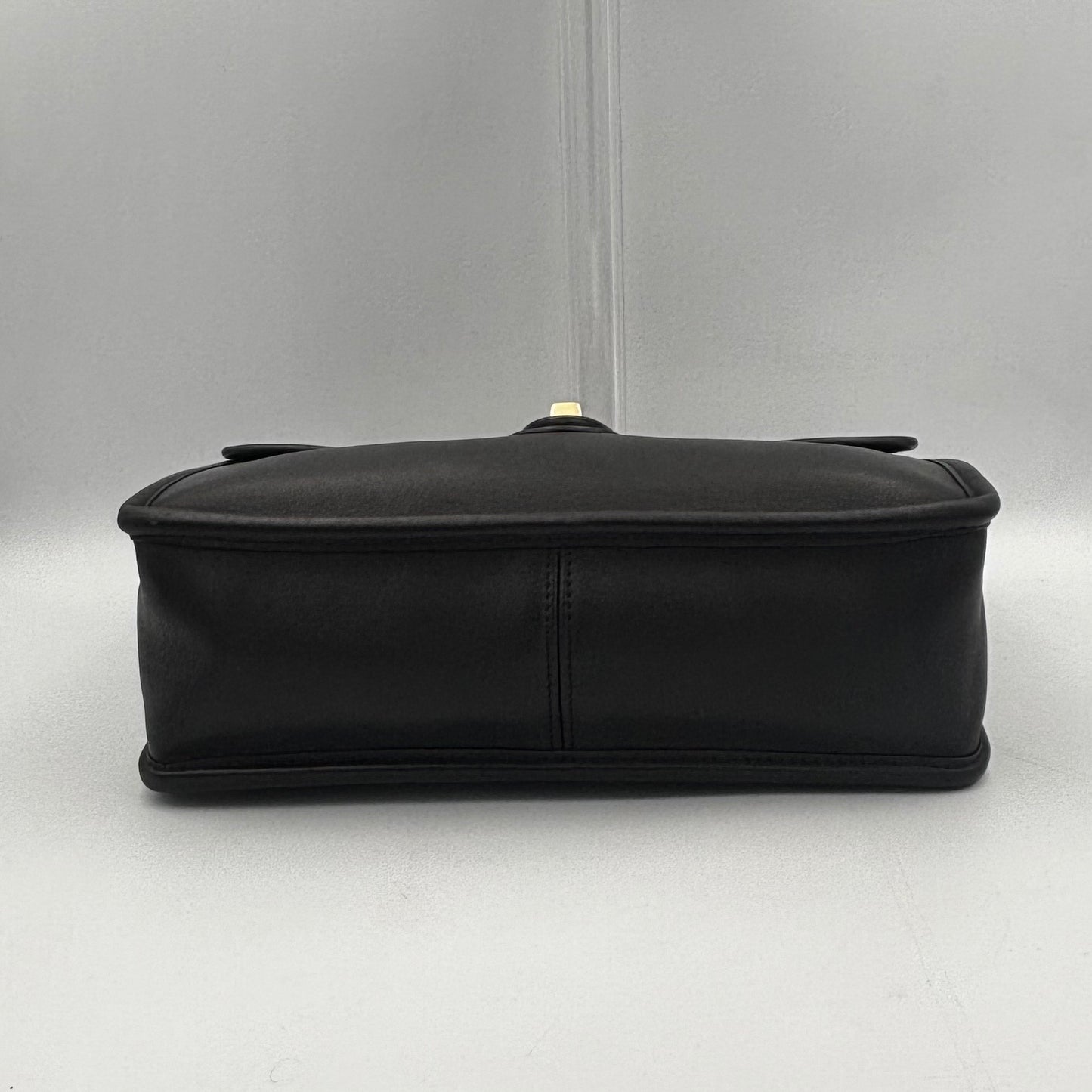 Vintage Coach Willis Bag | Style 9927 | Black Leather Top Handle Satchel | Rare 1990s Legacy Crossbody Purse