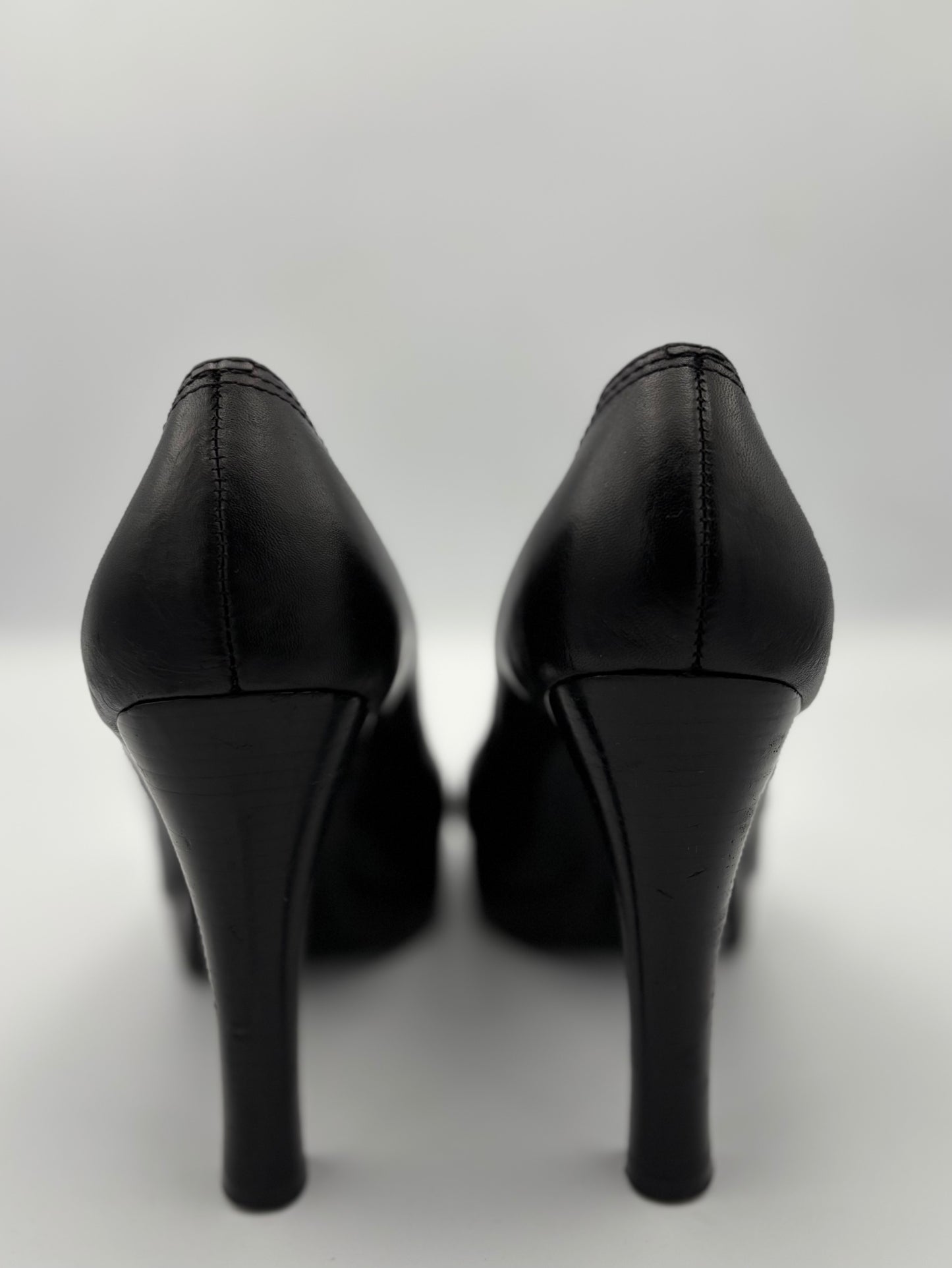 Michael Kors Classic Black Leather Open Toe Pump Heel Shoes Size 8 - Angelica’s Thrifts