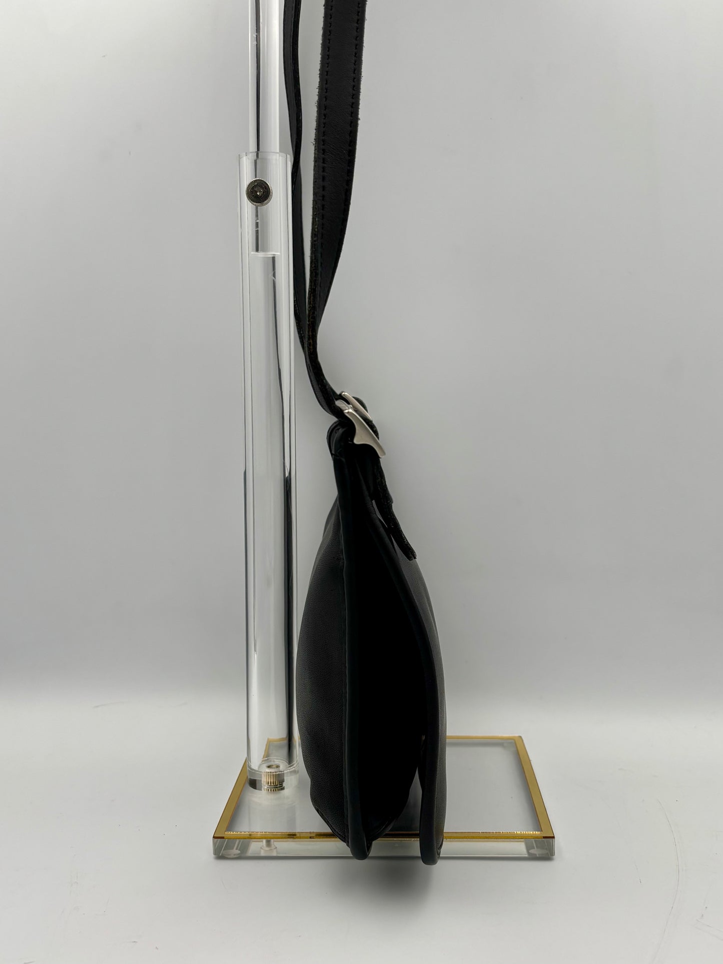 Vintage Coach Slim Hippie Bag | Style No. 9142 | Black Leather Crossbody | 1990s Shoulder Purse