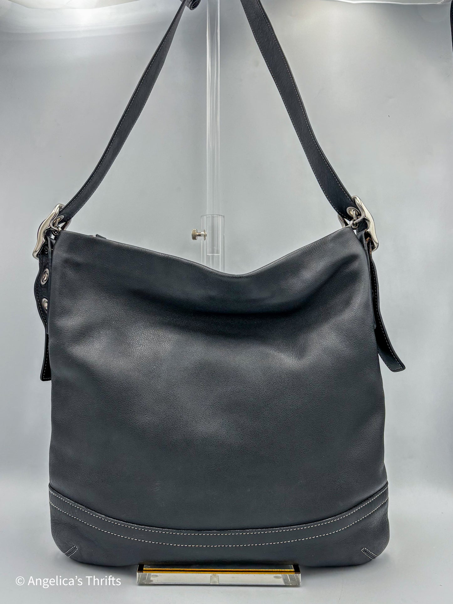 Vintage Coach Slim Black Leather Shoulder Bag | Minimalist 90s Shoulder Purse | Style 1414