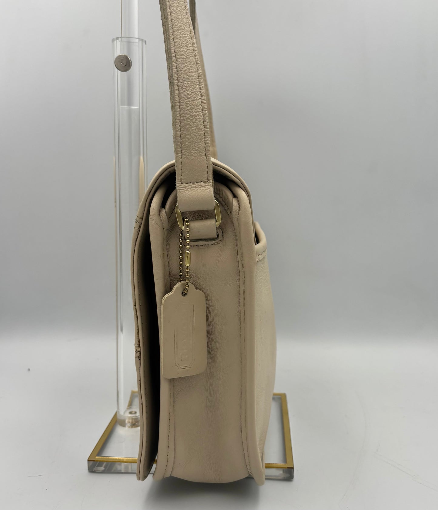 Coach Vintage Tribeca Flap Bag| 1990s Leather 9092 Cream/Bone Crossbody