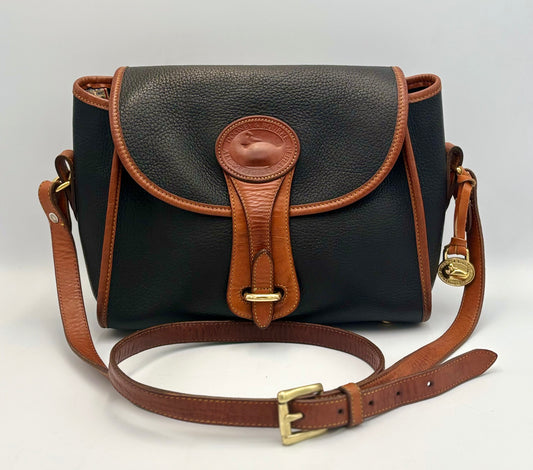 Dooney & Bourke Essex Bag | Black & Tan Leather Crossbody | 1980s Classic Vintage Purse | All Weather Leather | Everyday Bag